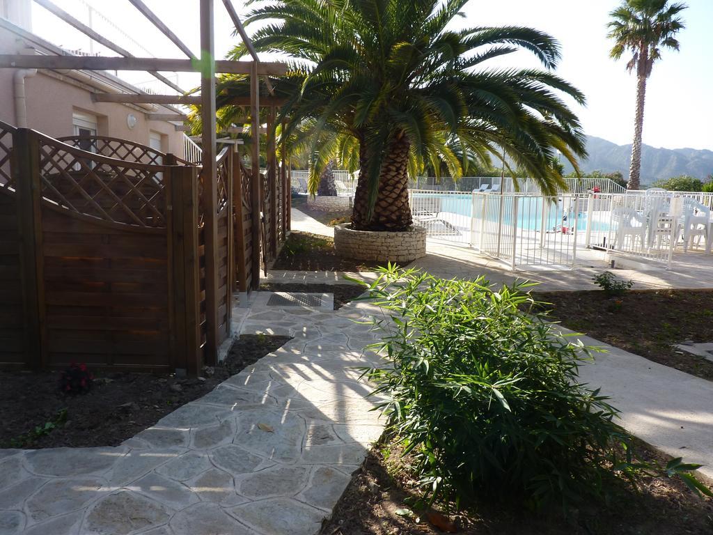 Adonis Saint Florent Aparthotel Bagian luar foto