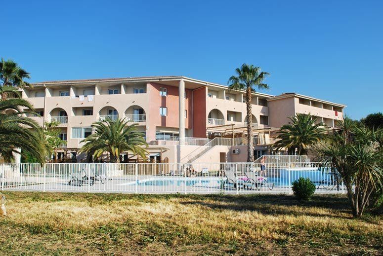 Adonis Saint Florent Aparthotel Bagian luar foto